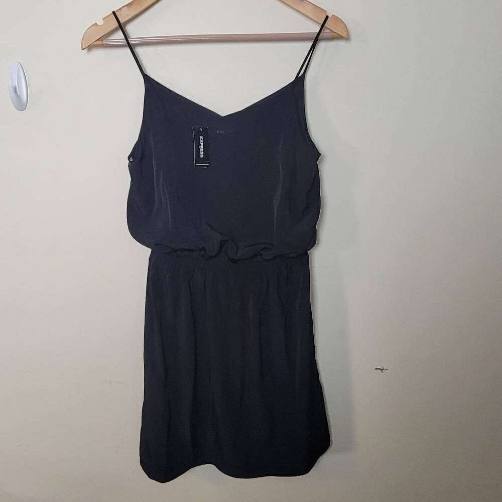 EXPRESS BLACK V-NECK Fit & Flare Mini Dress, Spaghetti Straps XS NWT